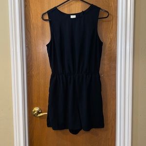 Women’s sleeveless shorts romper